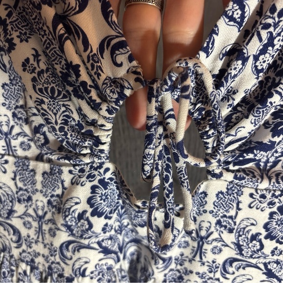Hyacinth House Maxi Tuckernuck Navy Scroll Print Toula Linen Keyhole Dress XS - Picture 6 of 15